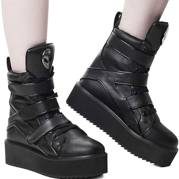 Killstar Shoes - US11👽Killstar High Top Goth Sneakers - She's Out There -  Booties - Halloween